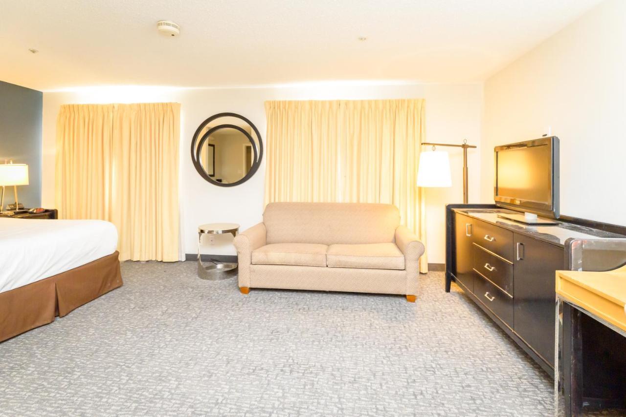 Philadelphia Suites At Airport - An Extended Stay Hotel Εξωτερικό φωτογραφία